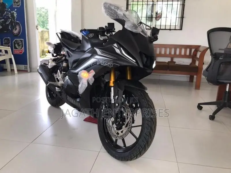 Yamaha R15 2026