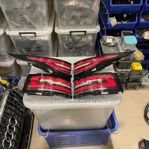 Genuine Discovery 5 2019 rear LED lights SPORT VOGUE VELAR