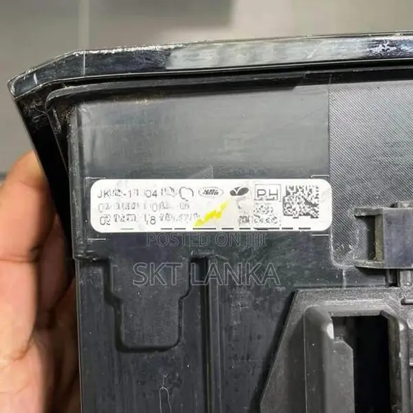 Genuine Range Rover Vogue 2019 Rear Bumper Lights Sport Velar Discover