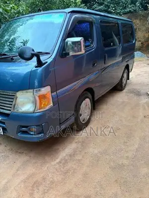 Nissan Caravan 2007