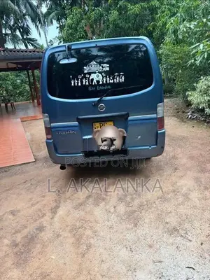 Nissan Caravan 2007