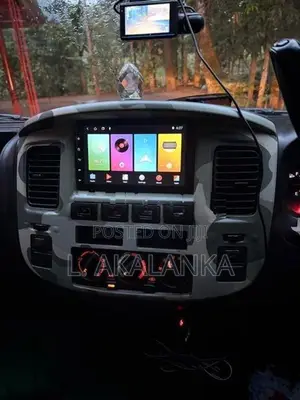 Nissan Caravan 2007
