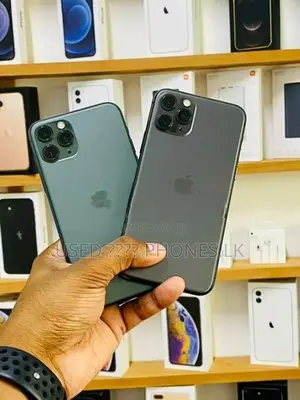 Apple iPhone 11 Pro 256GB (Used)