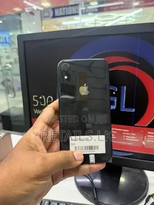 Apple iPhone XR 128GB (Used)