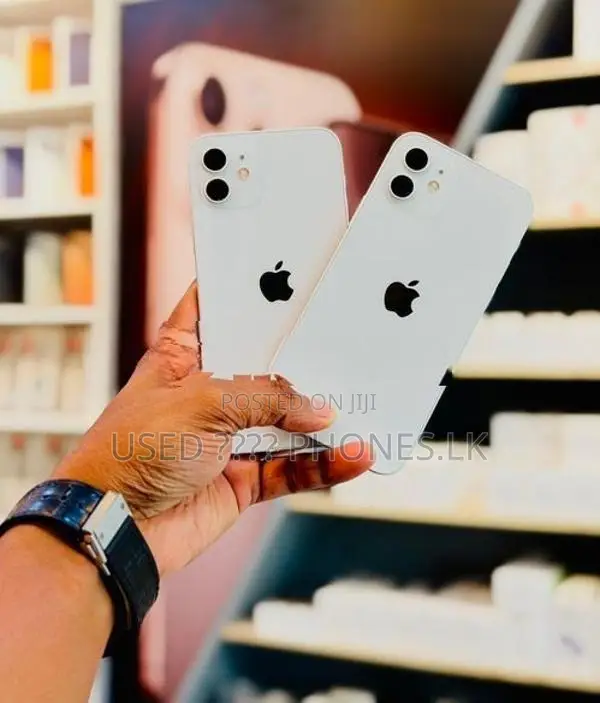 Apple iPhone 12 128GB (Used)