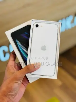 Apple iPhone SE 2 128GB (Used)
