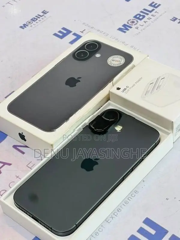 Apple iPhone 17 5G 256GB (Used)