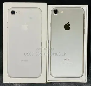 Apple iPhone 7 Silver - 32GB (Used)