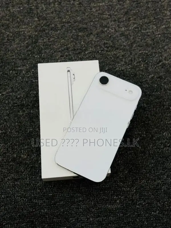 Apple iPhone Air 256GB (Used)