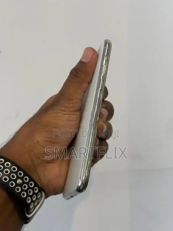 Apple iPhone 11 Pro (Used)