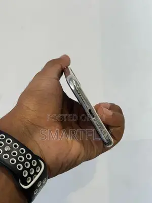 Apple iPhone 11 Pro (Used)