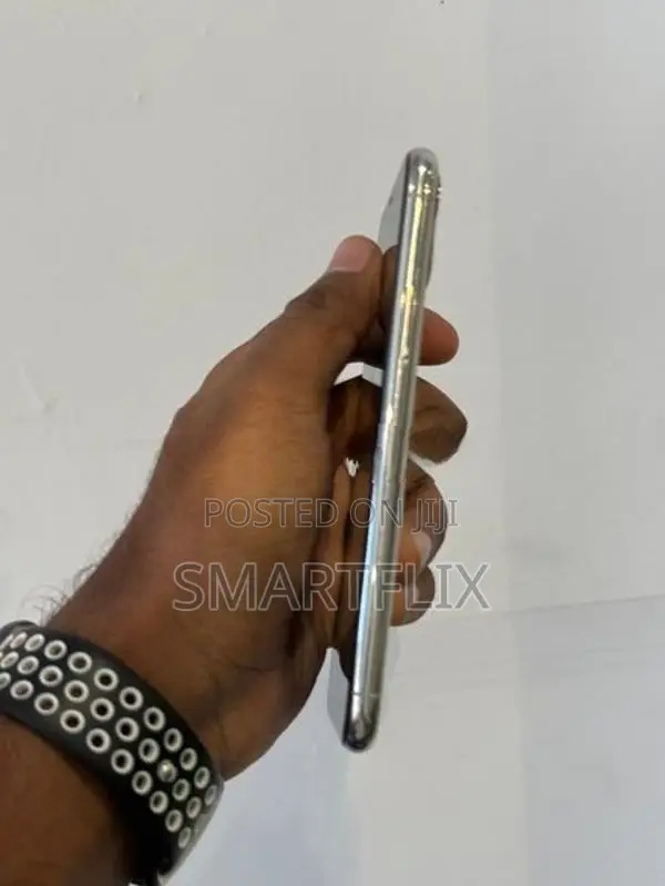 Apple iPhone 11 Pro (Used)