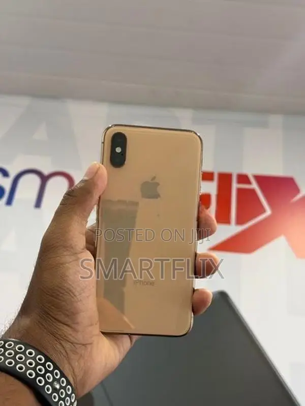 Apple iPhone XS (Used)
