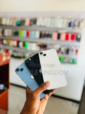 Apple iPhone 14 Plus 128GB White Fullset (Used)