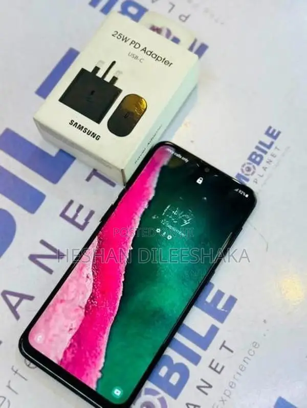 Samsung Galaxy A20 4G 4GB 64GB (Used)