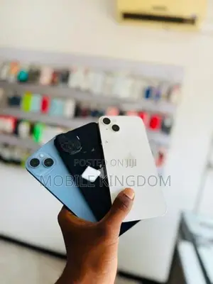 Apple iPhone 14 Plus 128GB White Fullset (Used)