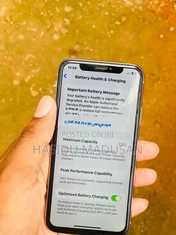Apple iPhone XS (Used)