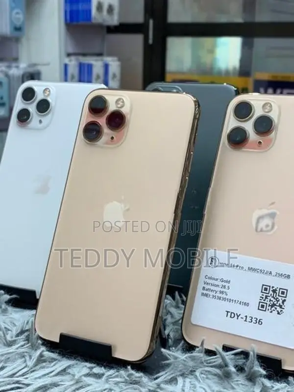 Apple iPhone 11 Pro (Used)