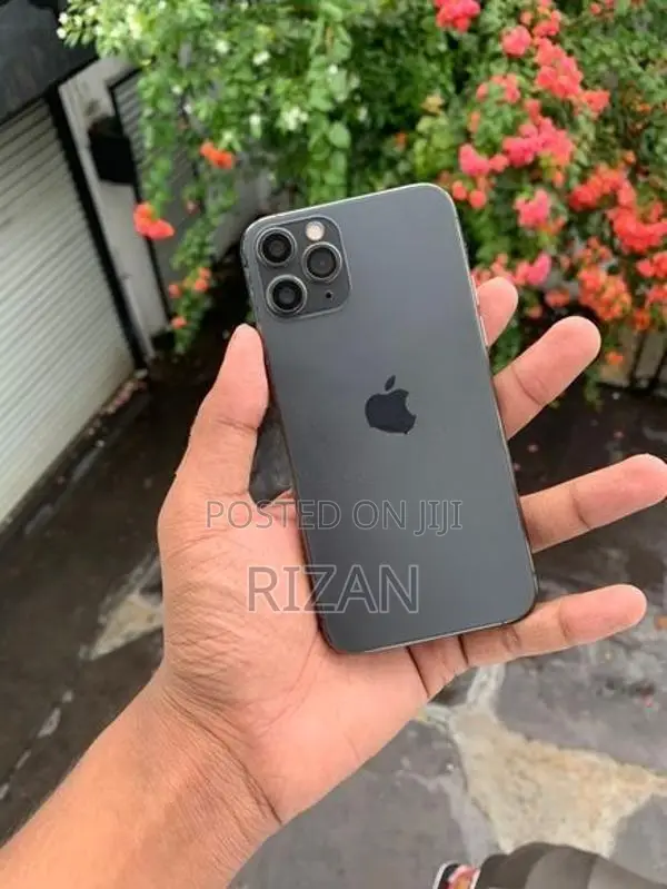 Apple iPhone 11 Pro (Used)