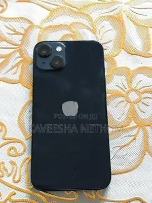 Apple iPhone 13 (Used)