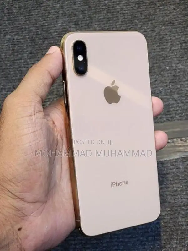 Apple iPhone XS (Used)