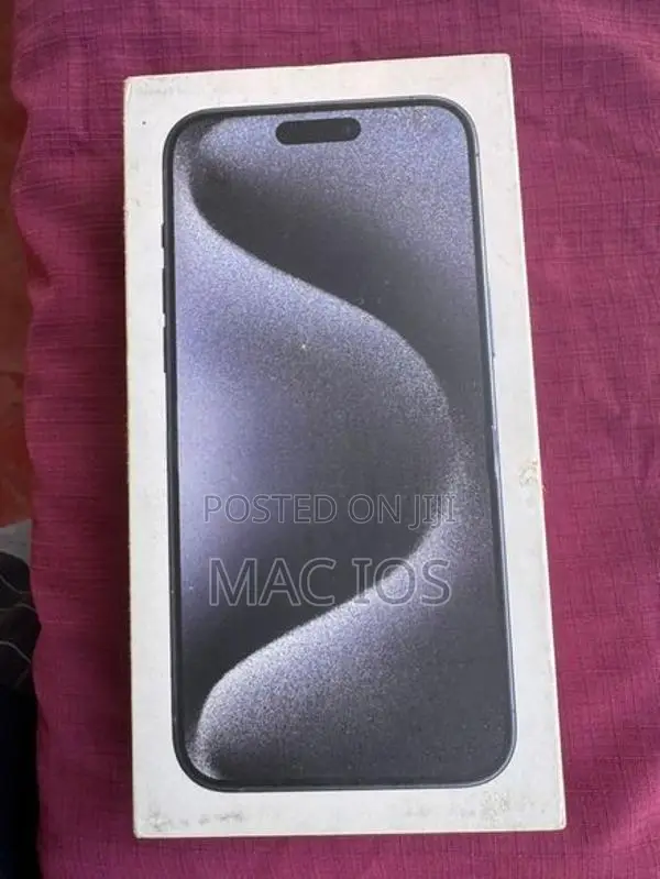 Apple iPhone 15 Pro Max 256GB (Used)