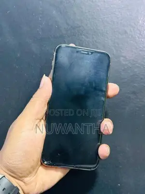 Apple iPhone 11 Pro (Used)