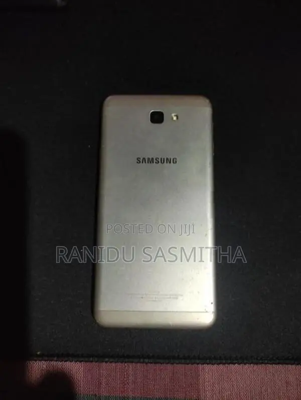 Samsung Galaxy J7 (Used)