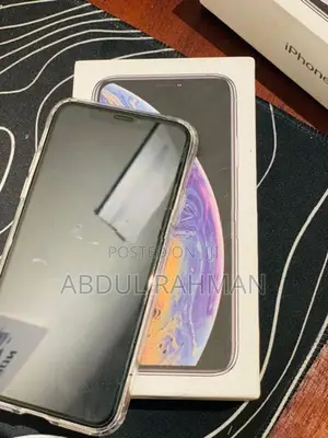 Apple iPhone XS (Used)