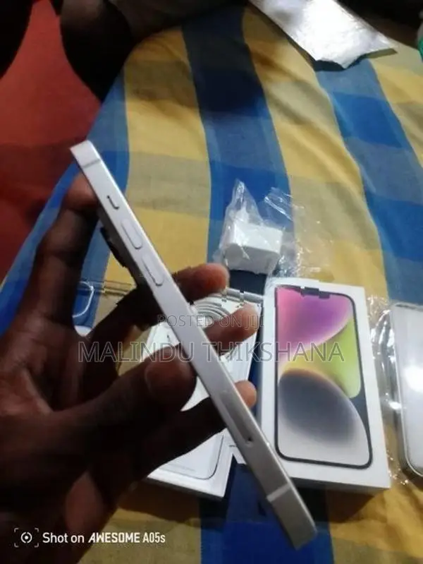Apple iPhone 14 (Used)
