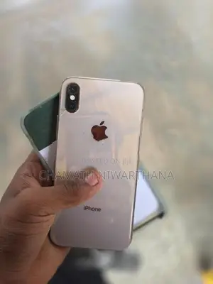 Apple iPhone XS (Used)