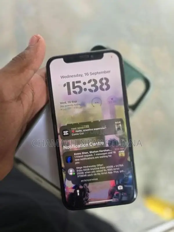 Apple iPhone XS (Used)