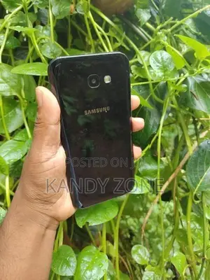 Samsung Galaxy A7 4G (Used)