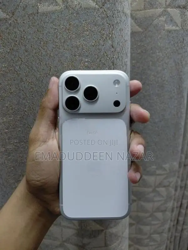Apple iPhone 17 Pro (Used)