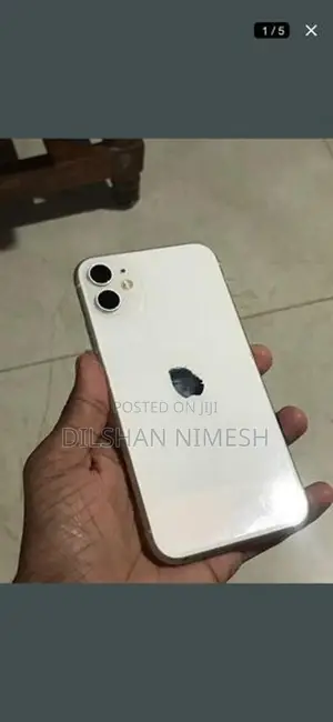Apple iPhone 11 (Used)