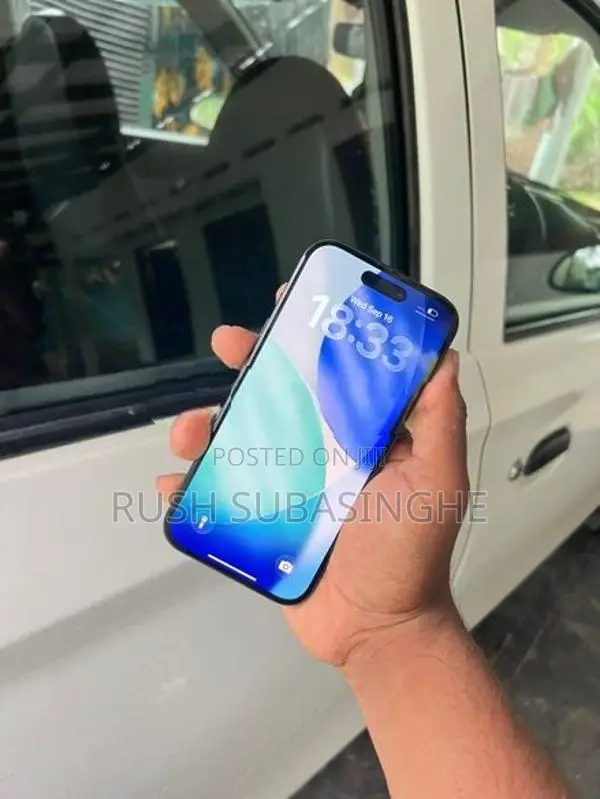 Apple iPhone 15 (Used)