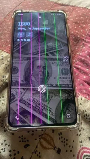 Samsung Galaxy S21 (Used)