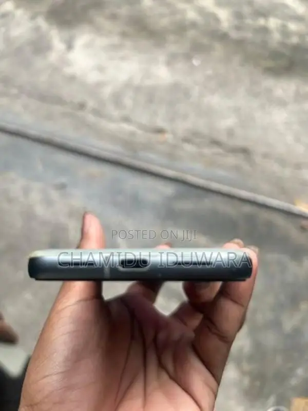 Google Pixel 8 (Used)
