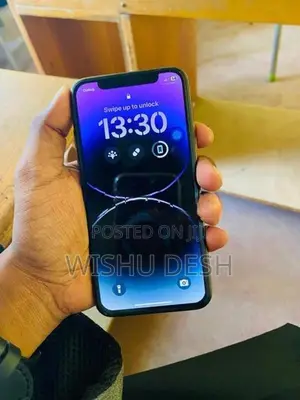 Apple iPhone XS (Used)