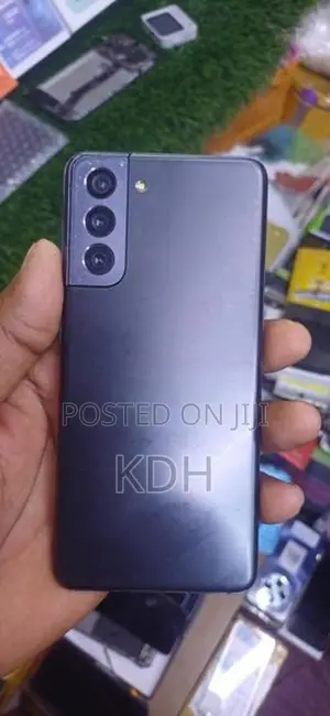 Samsung Galaxy S21 (Used)