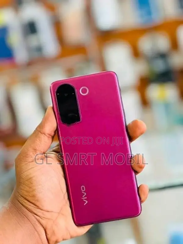 Vivo V60e 5G/12/256GB (Used)