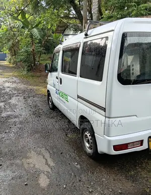 Nissan NV100 Clipper 2013 White