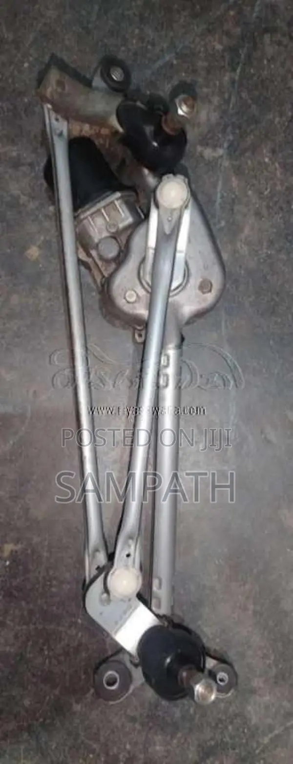 Wiper motor for SUV
