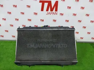 Nissan Sunny FB15 Automatic Engine Radiator for Car