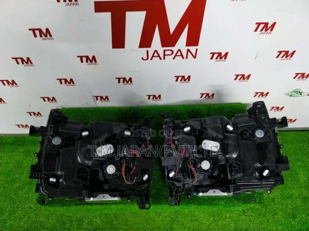 Toyota Land Cruiser Prado 250 Head Light for Car