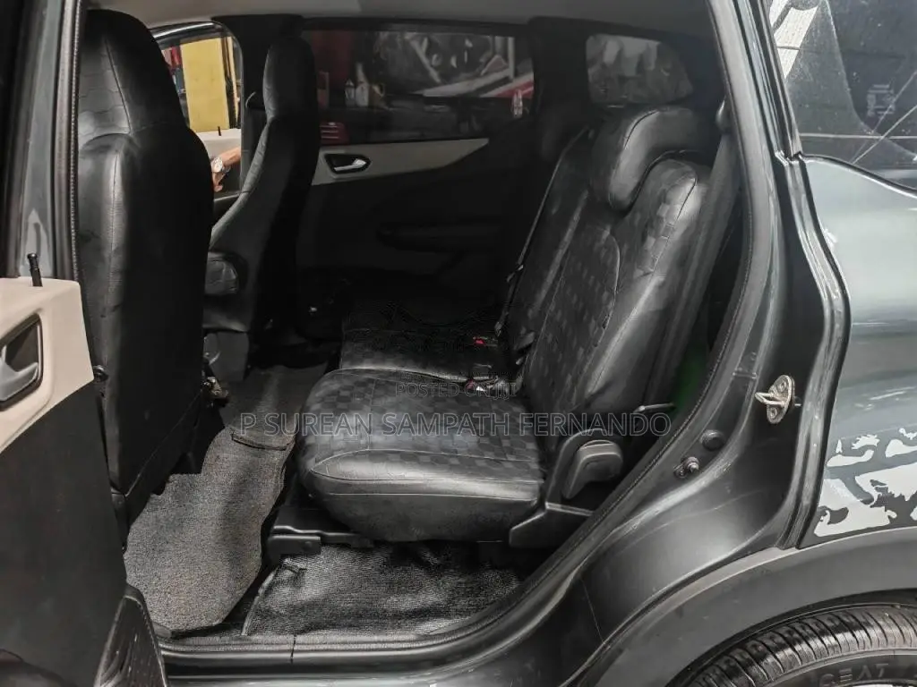Nissan Gravite LOANCH Edition 2026 SUV (Used)