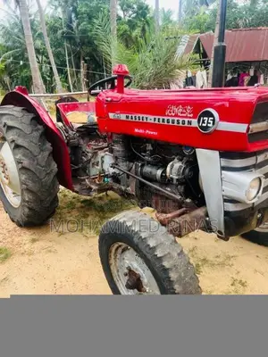 Massey-Ferguson 135 DL 1990 Tractor (Used)