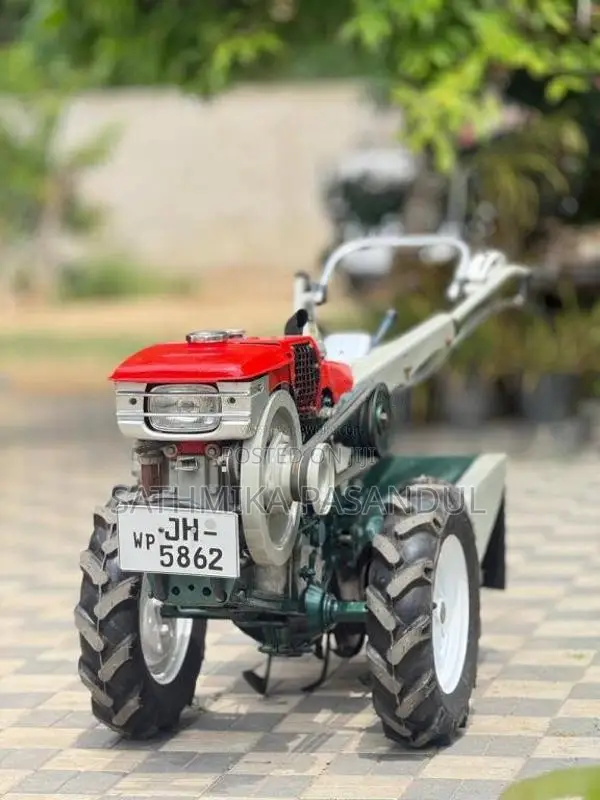 Kubota K 550 2015 Tractor (Used)