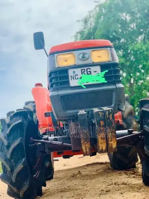 Kubota 4 WD 2019 Tractor (Used)