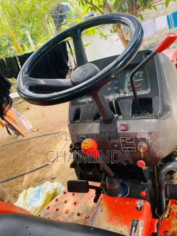 Kubota 4 WD 2019 Tractor (Used)